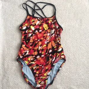 Nike Scoop Back Swimsuit